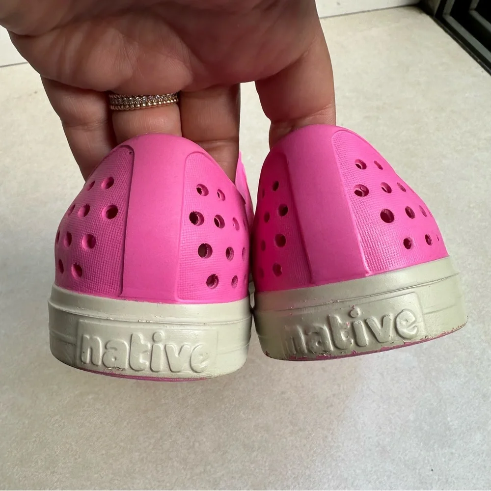 Native Kids Big Girl Jefferson Walking Slip On Washable Shoes 4 Mens 6 Womens
